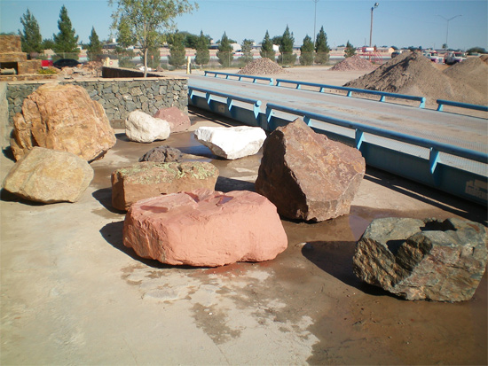 Multicolor Boulders