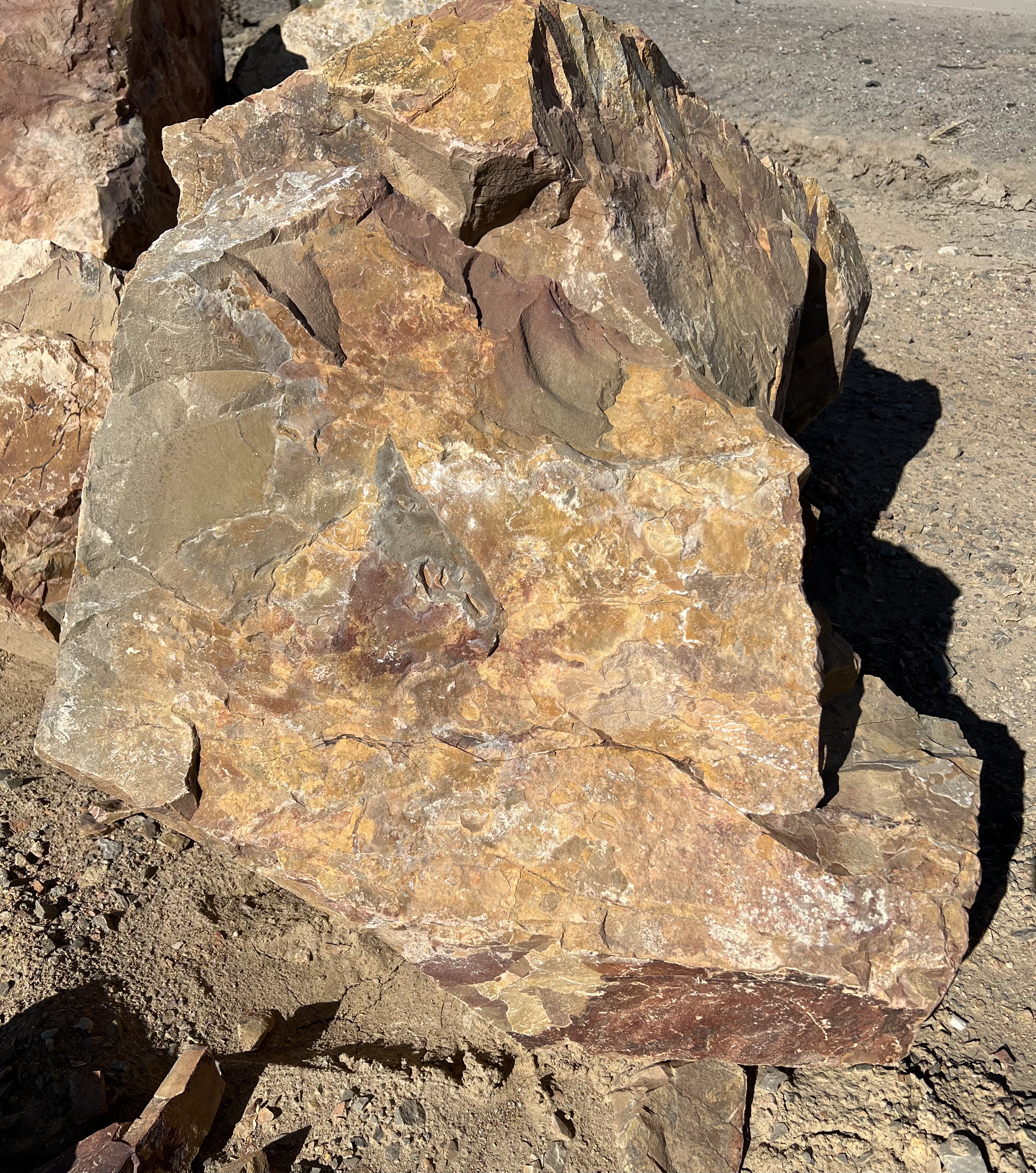 Sierra Red Boulders